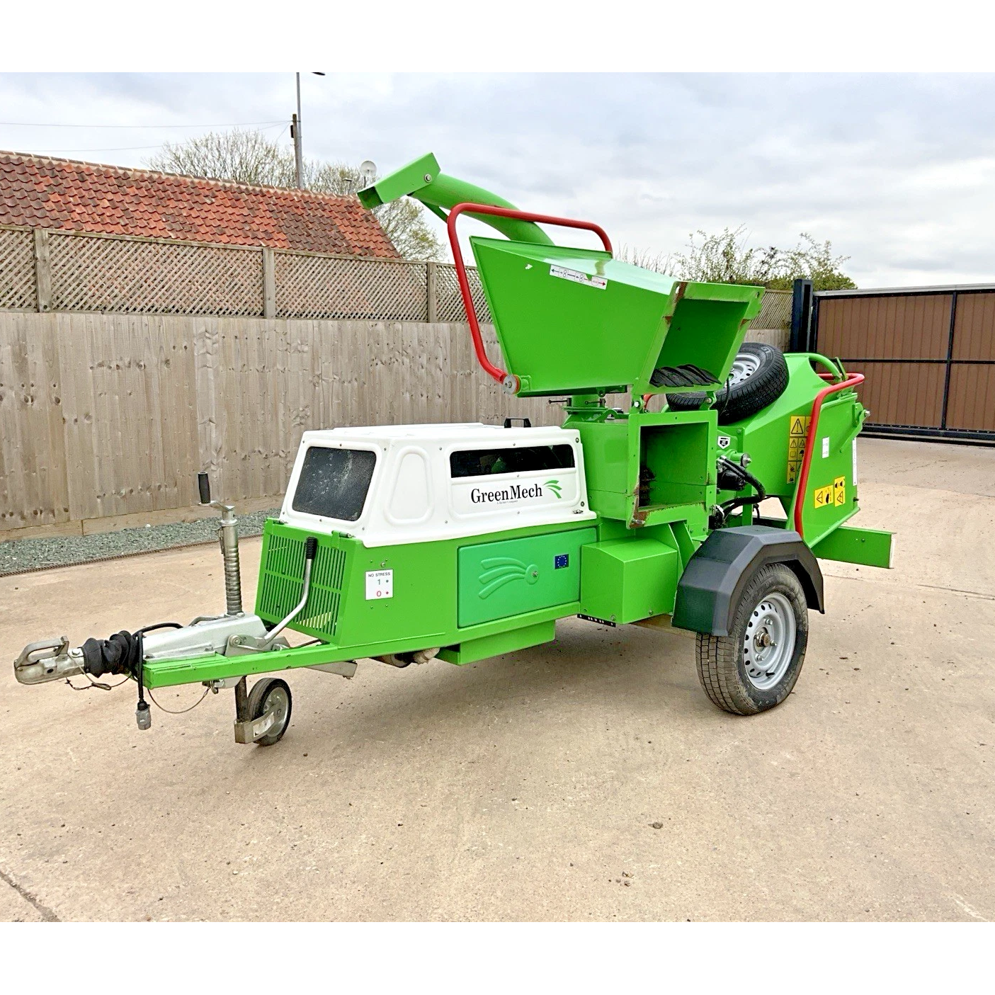 2010 GREENMECH ECO COMBI 150 FAST TOW DIESEL WOODCHIPPER